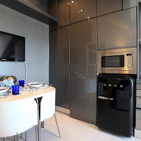 Lapa River View Apartman *
